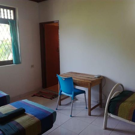 The Pallet House Dehiwala-Mount Lavinia ภายนอก รูปภาพ