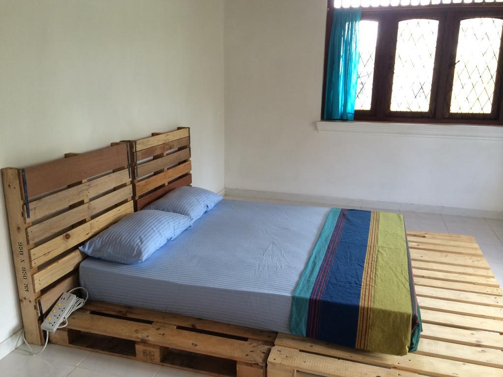 The Pallet House Dehiwala-Mount Lavinia ภายนอก รูปภาพ