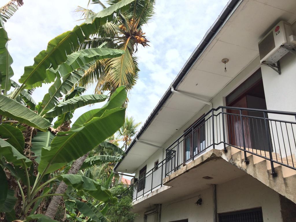 The Pallet House Dehiwala-Mount Lavinia ภายนอก รูปภาพ