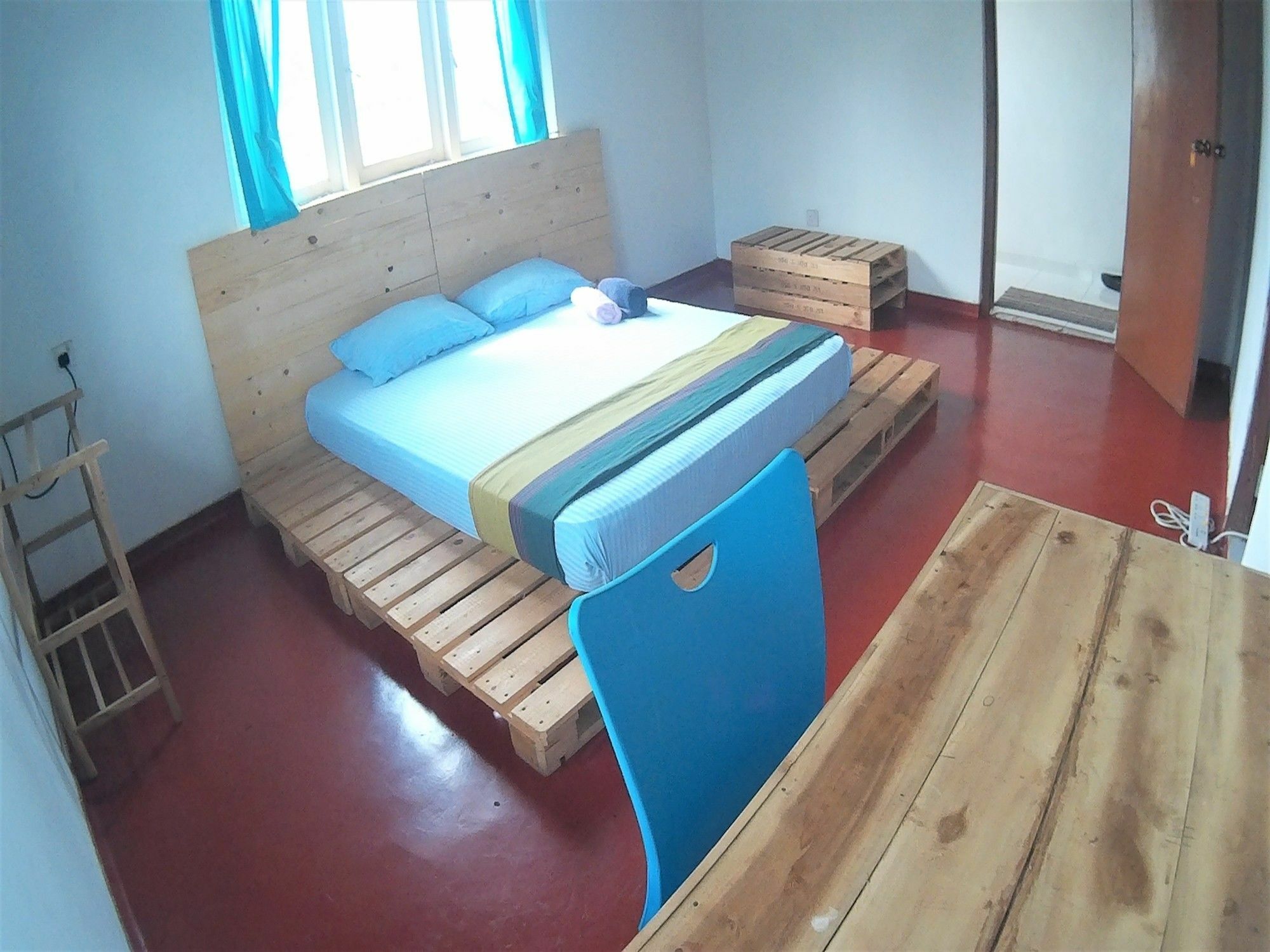 The Pallet House Dehiwala-Mount Lavinia ภายนอก รูปภาพ